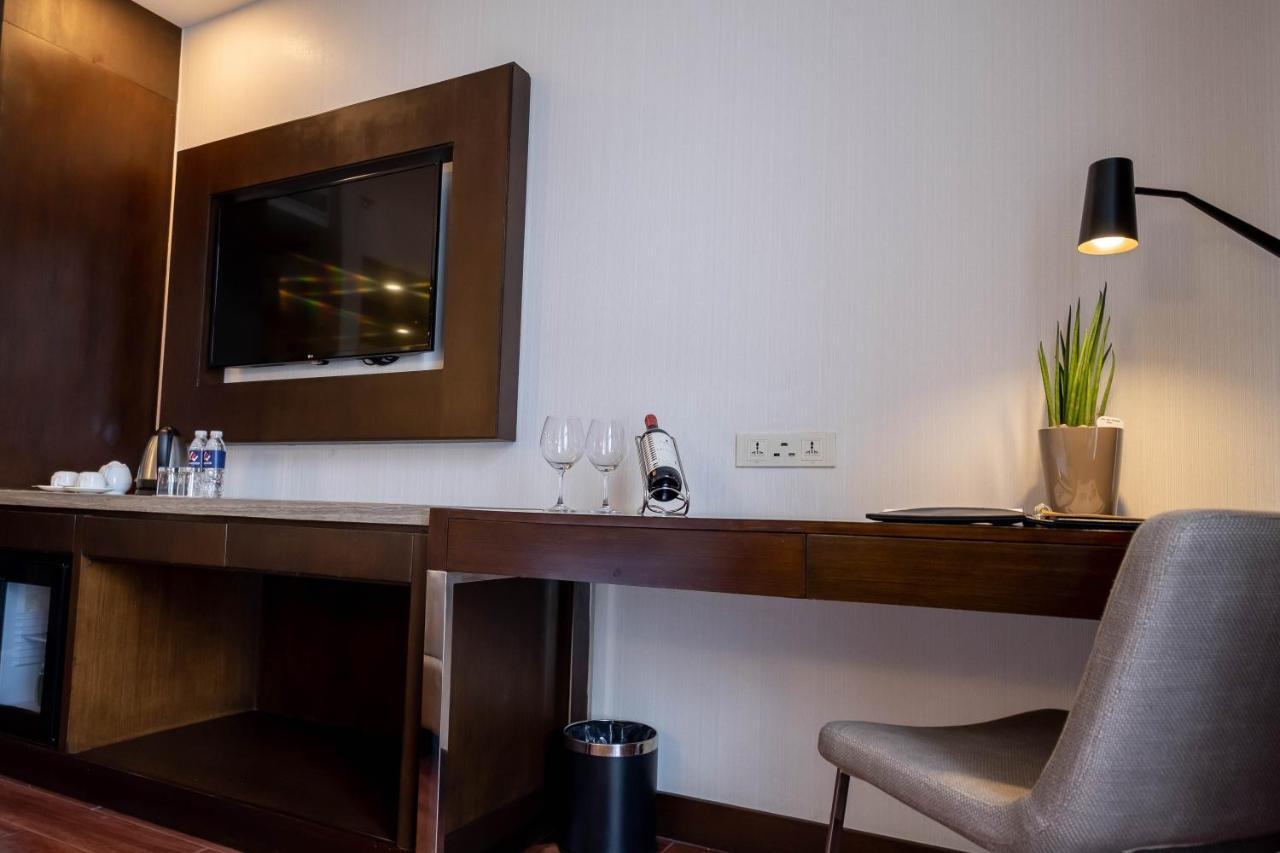 Wynwood Hotel Pasig City Dış mekan fotoğraf